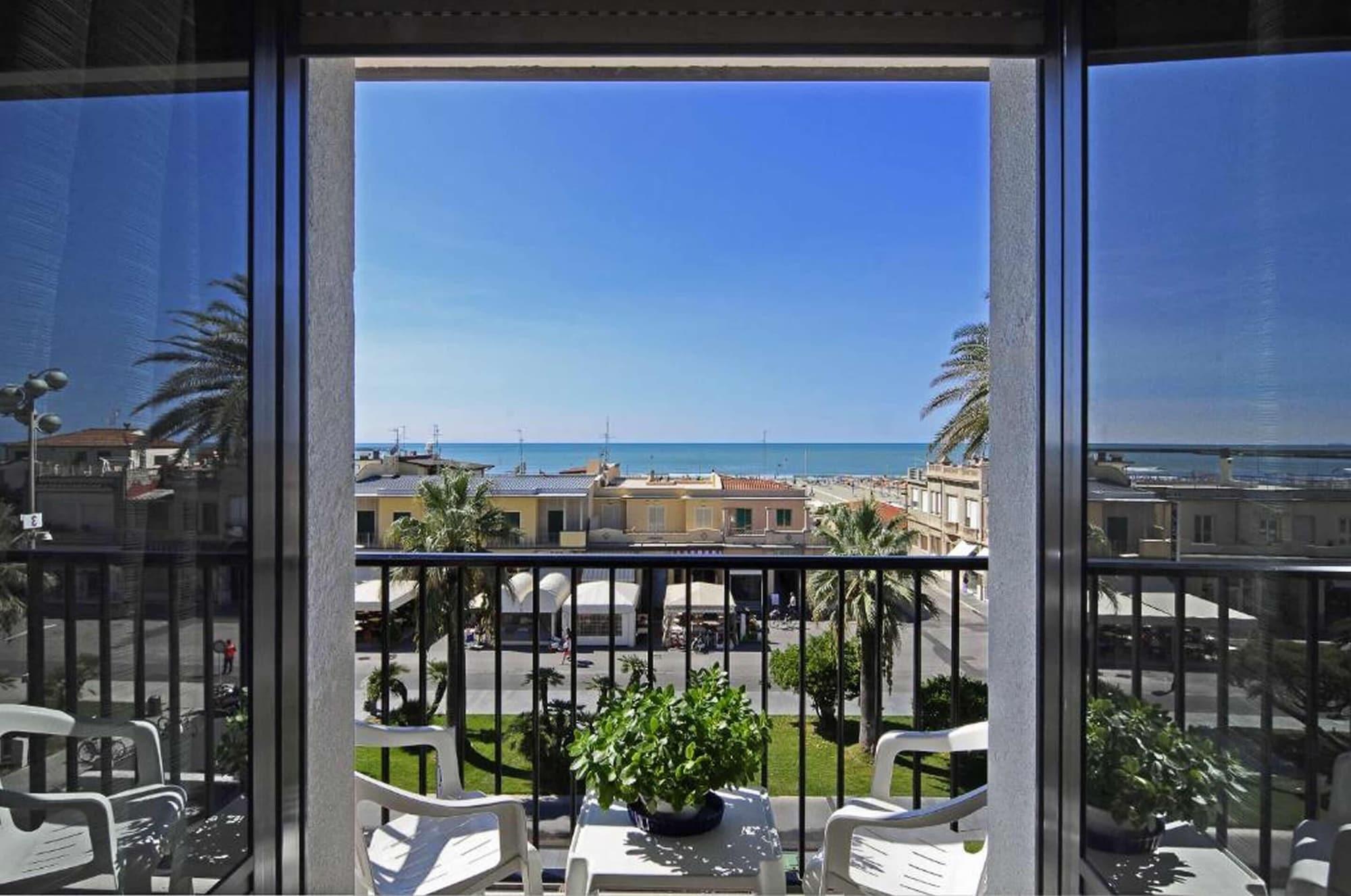 Hotel Eden Viareggio Luaran gambar