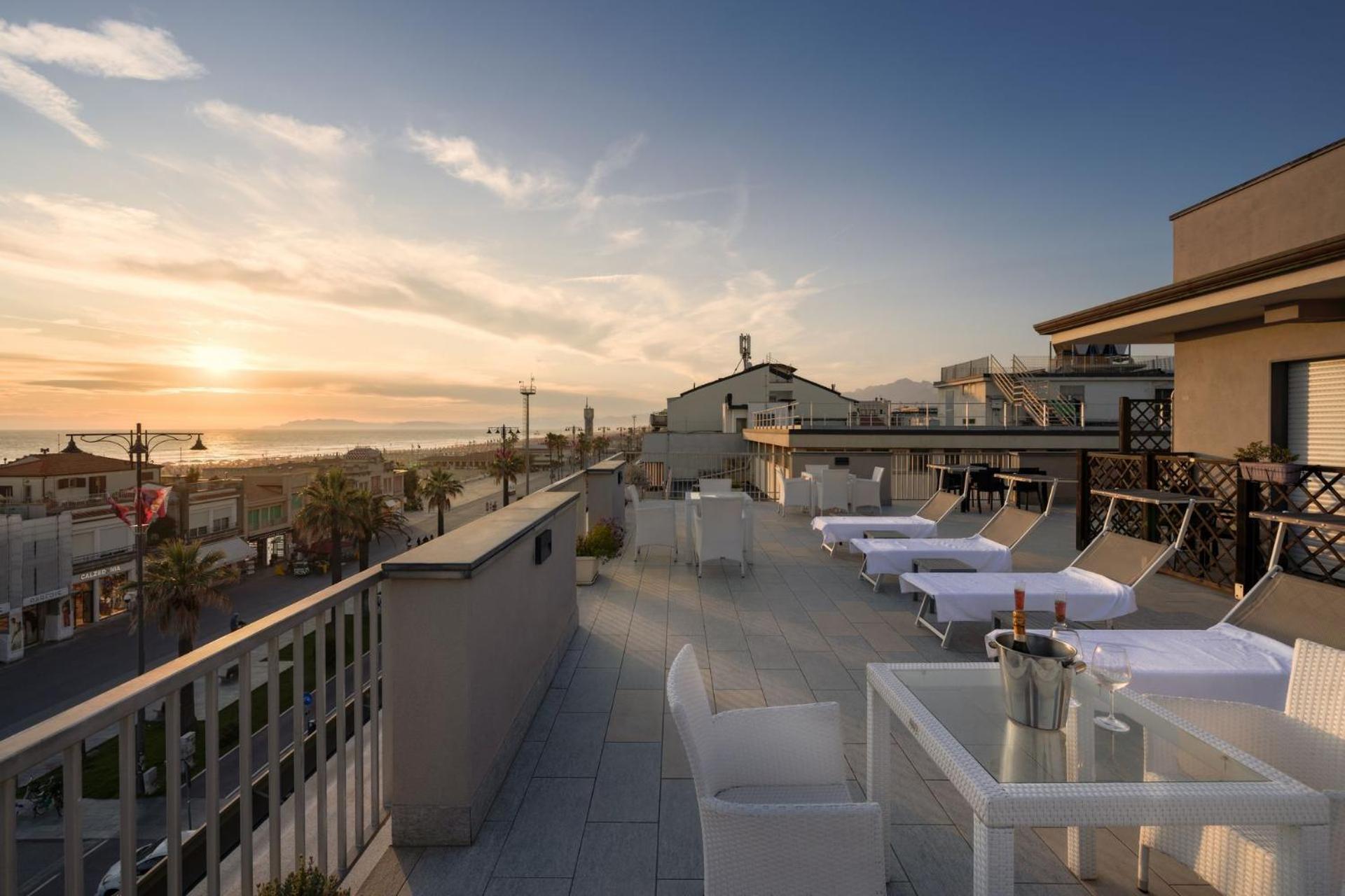 Hotel Eden Viareggio Luaran gambar