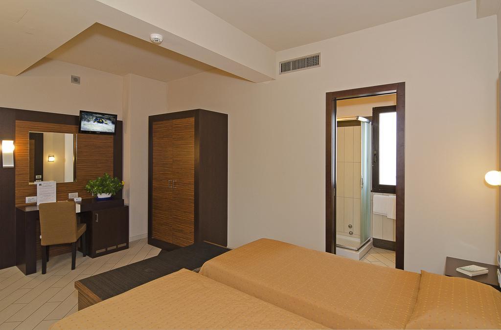 Hotel Eden Viareggio Luaran gambar