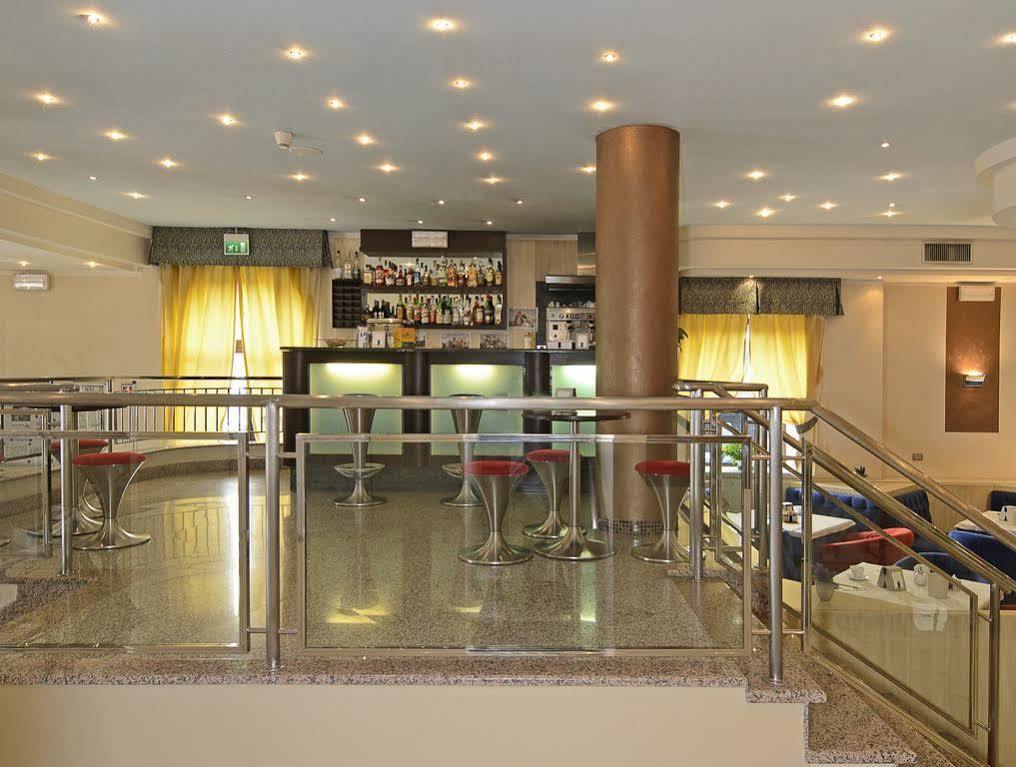 Hotel Eden Viareggio Luaran gambar