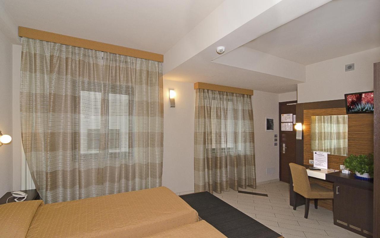 Hotel Eden Viareggio Luaran gambar